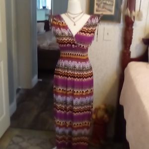 Ladies FC Maxi Dress Size XL-XXL